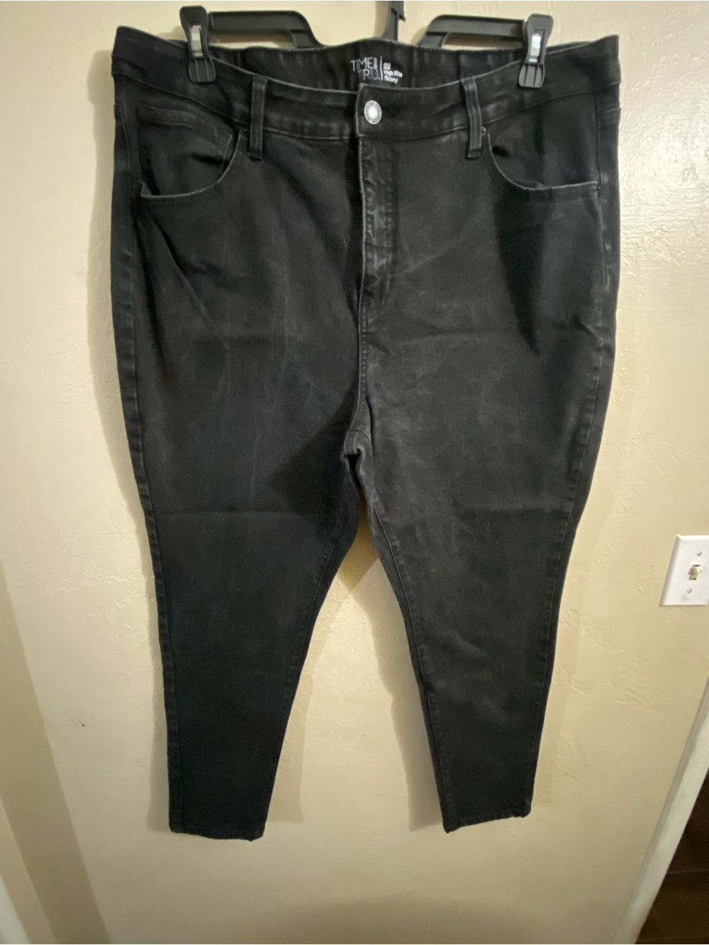 Time and Tru Black High-Rise Skinny Jeans size 22